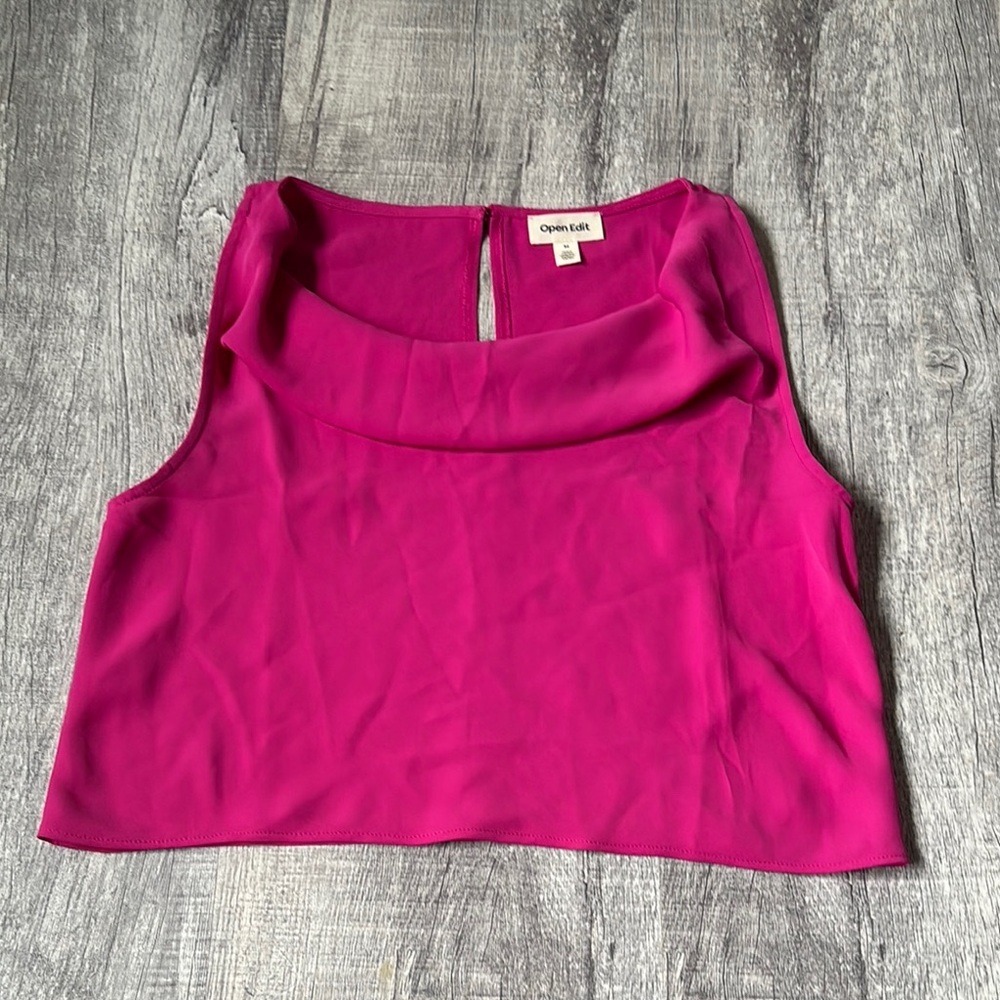 Open Edit Scoop Neck Crop Top